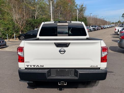 Used 2019 Nissan Titan S w/ S Utility Package image 6