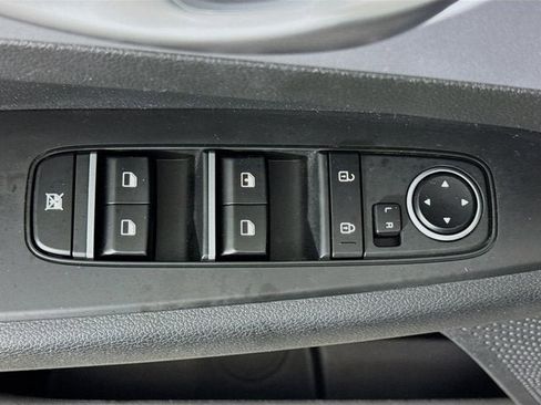 Certified 2023 Kia Forte LXS image 17