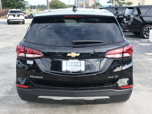 Used 2022 Chevrolet Equinox LT image 4