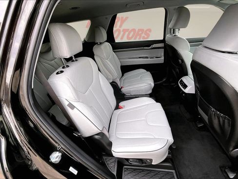 Used 2025 Hyundai Palisade SEL image 25