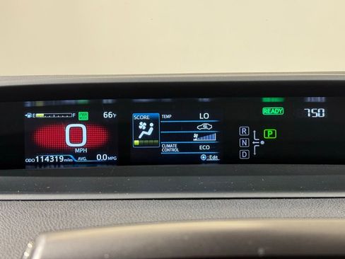 Used 2021 Toyota Prius FWD image 23