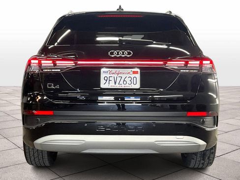 Used 2023 Audi Q4 e-tron Premium Plus w/ Premium Plus image 6