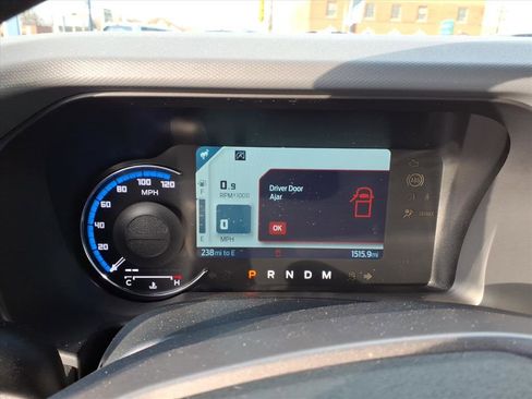 Used 2024 Ford Bronco Black Diamond image 18