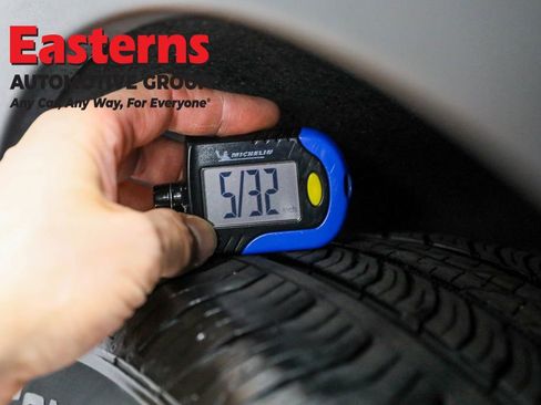 Used 2023 Cadillac XT4 Premium Luxury image 28