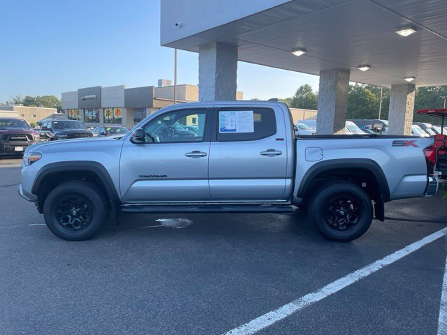 Used 2023 Toyota Tacoma SR5 w/ SX Package AWD/4WD image 8