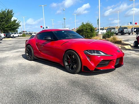 Used 2020 Toyota Supra Premium w/ Driver Assist Package RWD image 3