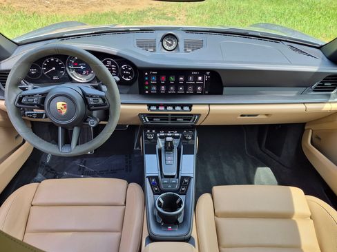 Certified 2023 Porsche 911 Carrera 4 GTS AWD/4WD image 20