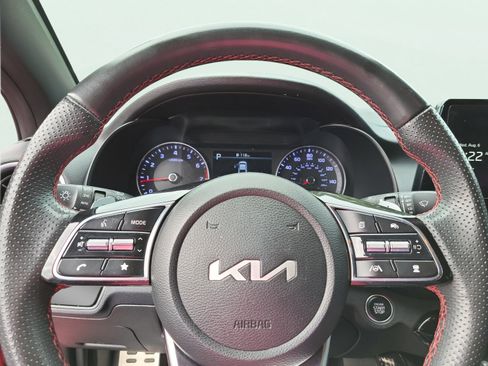 Used 2023 Kia Forte GT image 13