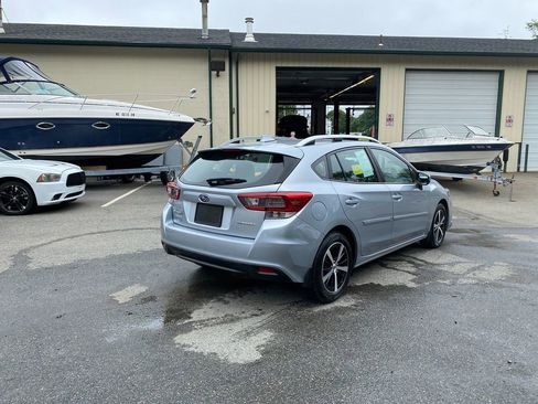 Used 2023 Subaru Impreza Premium image 4