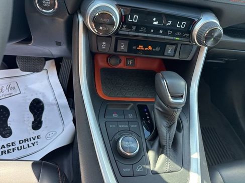 Used 2023 Toyota RAV4 Adventure image 17