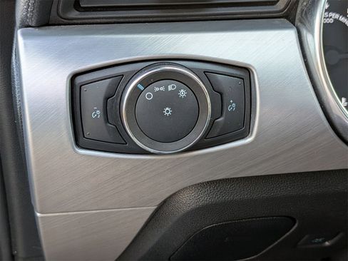 Used 2022 Ford Mustang Premium image 17