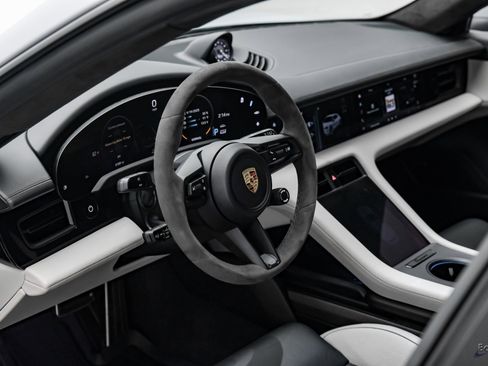 Used 2023 Porsche Taycan GTS w/ Premium Package image 40