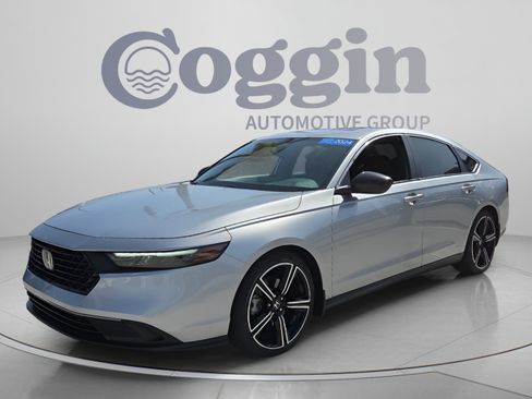 Certified 2024 Honda Accord Sport image 1