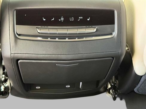 Certified 2023 Cadillac Escalade Sport w/ Touring Package image 21