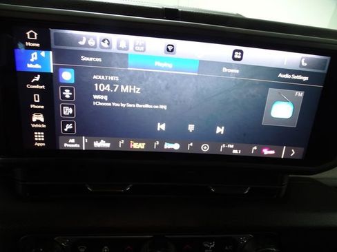 Used 2026 Jeep Wrangler Unlimited Sport AWD/4WD image 12