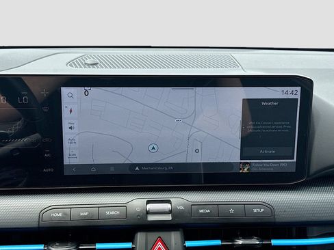 Certified 2025 Kia K4 GT-Line w/ GT-Line Sunroof Package FWD image 16