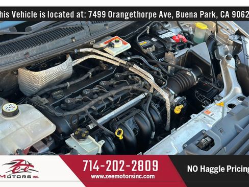 Used 2010 Ford Transit Connect XLT image 38