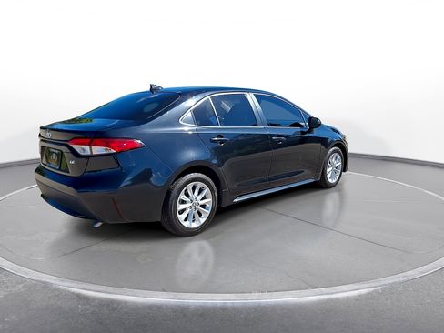 Used 2022 Toyota Corolla LE w/ LE Convenience Package FWD image 8