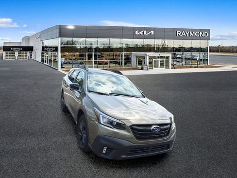 Used 2020 Subaru Outback Onyx Edition XT w/ Popular Package #2 AWD/4WD image 9