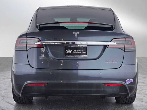 Used 2019 Tesla Model X Long Range image 4