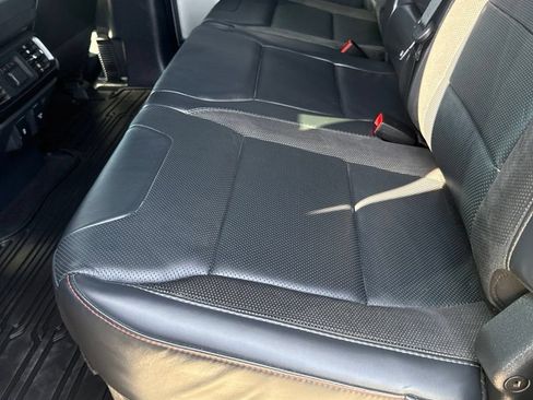 Used 2025 Ford F150 Raptor AWD/4WD image 21