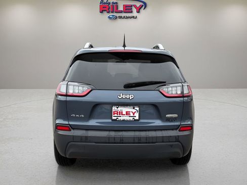 Used 2020 Jeep Cherokee Latitude w/ Cold Weather Group image 4