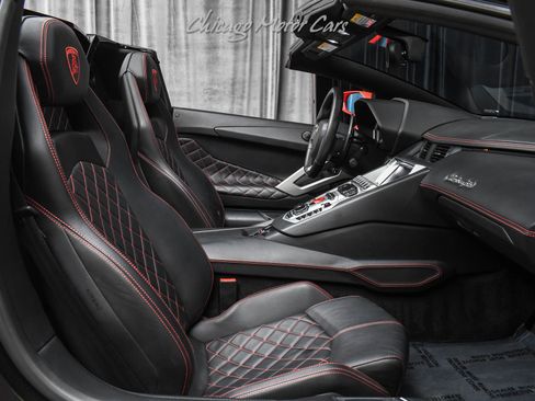 Used 2015 Lamborghini Aventador LP 700-4 AWD/4WD image 17