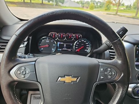 Used 2018 Chevrolet Suburban LS AWD/4WD image 21