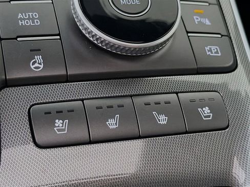 Used 2023 Hyundai Santa Fe Calligraphy FWD image 24