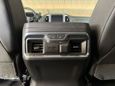 Used 2019 GMC Sierra 1500 SLT AWD/4WD image 29