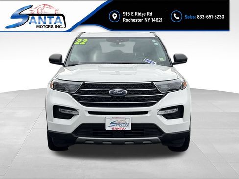 Used 2022 Ford Explorer XLT w/ Equipment Group 202A AWD/4WD image 2