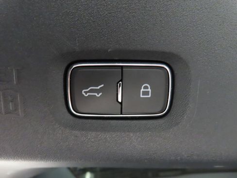 Used 2025 Ford Expedition Max Platinum AWD/4WD image 50