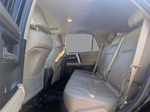 Used 2015 Toyota 4Runner Limited image 14