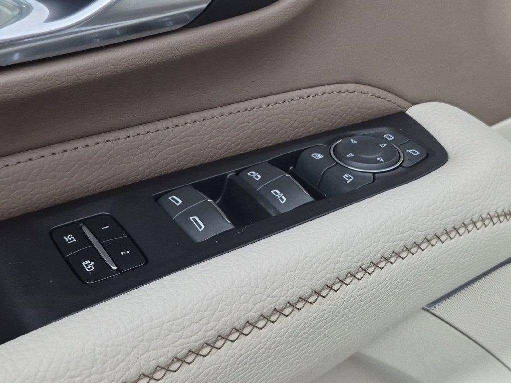 Certified 2023 GMC Yukon Denali AWD/4WD image 14