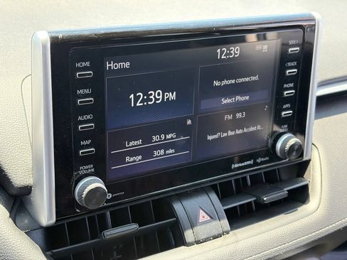 Used 2021 Toyota RAV4 XLE w/ Convenience Package AWD/4WD image 11
