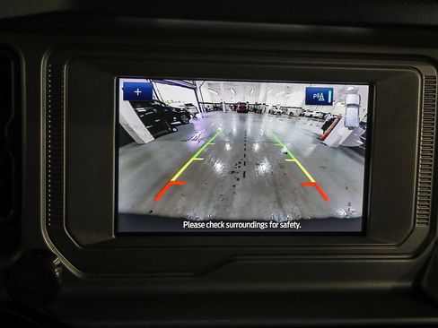 Used 2022 Ford Bronco Outer Banks image 23