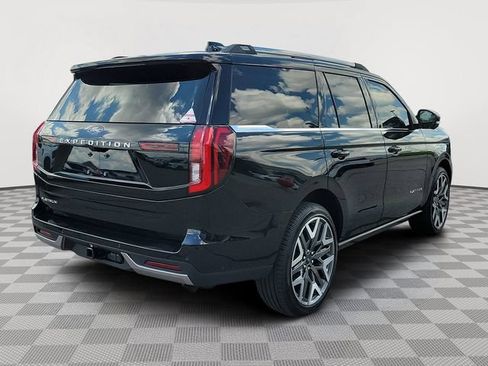 Certified 2025 Ford Expedition Platinum w/ Platinum Ultimate Package AWD/4WD image 5