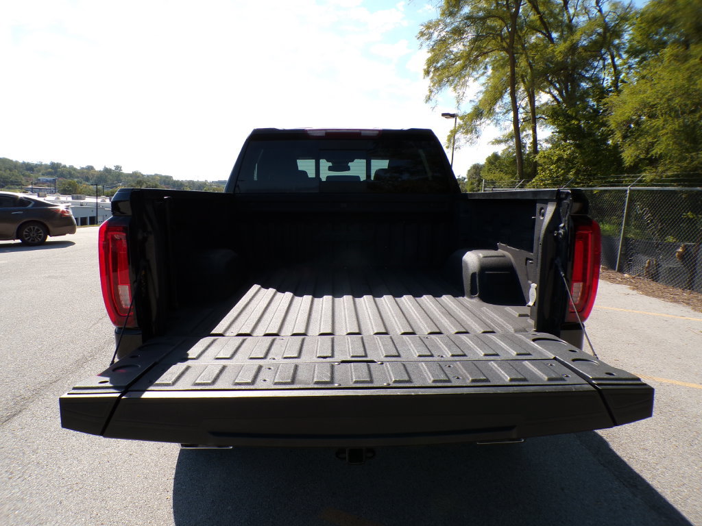 Used 2022 GMC Sierra 1500 AT4 w/ AT4 Preferred Package AWD/4WD image 22