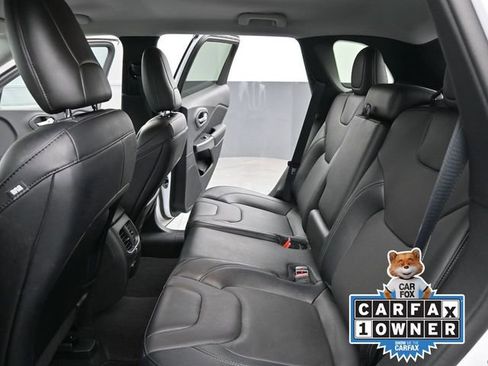 Used 2022 Jeep Cherokee Latitude Lux image 16