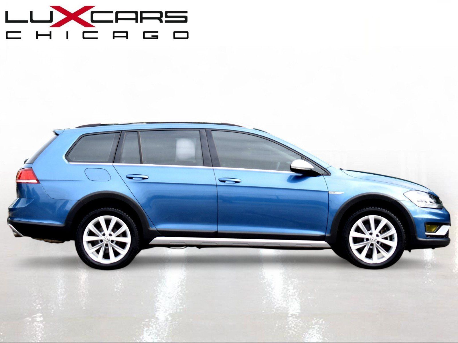Used 2019 Volkswagen Golf Alltrack S AWD/4WD image 13