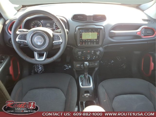 Used 2023 Jeep Renegade Trailhawk AWD/4WD image 26