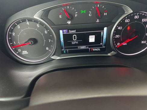 Used 2017 GMC Acadia SLT image 17