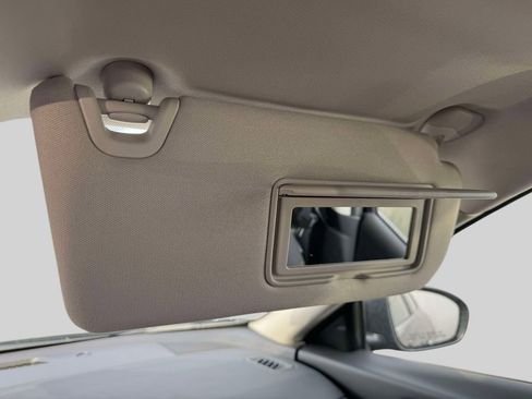 Used 2025 Nissan Altima 2.5 S image 30