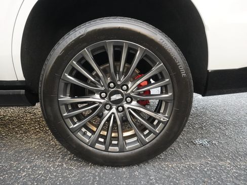 Used 2023 Cadillac Escalade V AWD/4WD image 40
