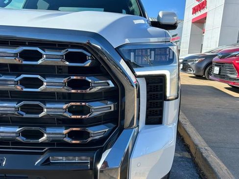 Used 2025 Toyota Tundra Platinum image 3