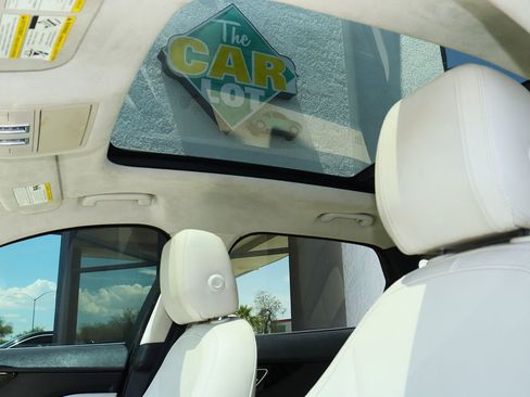 Used 2019 Jaguar F-PACE Prestige image 66