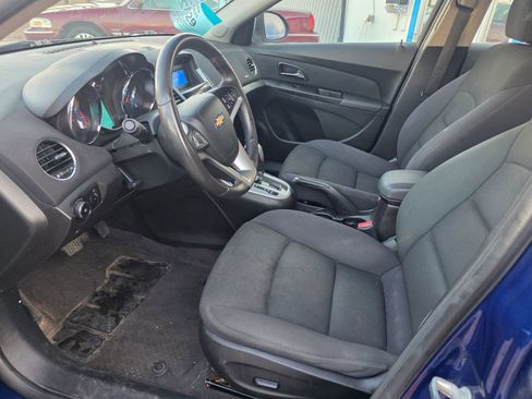 Used 2012 Chevrolet Cruze LT w/ RS Package FWD image 10