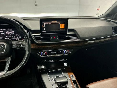 Used 2018 Audi Q5 Premium Plus w/ Premium Plus Package image 9