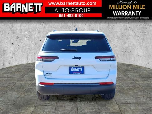 New 2026 Jeep Grand Cherokee L Limited w/ Limited Altitude Package image 4