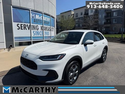 New 2026 Honda HR-V LX image 1